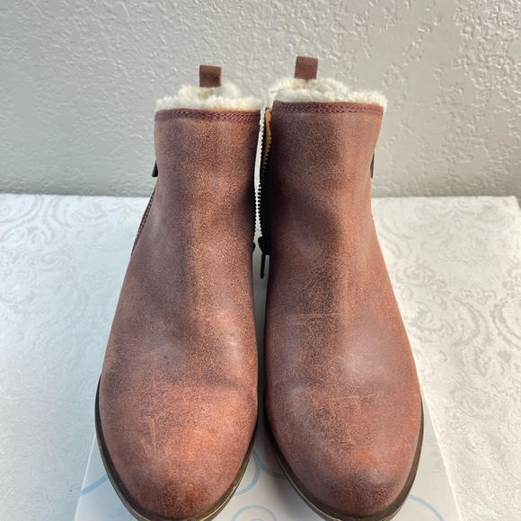 ✅LUCKY BRAND ✅ Winter insulated rustic bootie - Picture 10 of 15